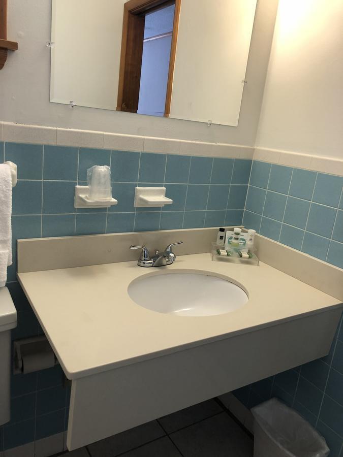Wakita Court Motel クイーンズベリー エクステリア 写真